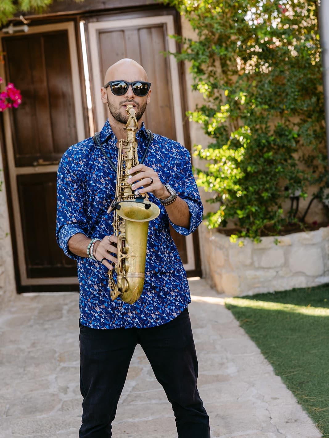 Victor Jazz celebrating in black and white — pure joy at a wedding